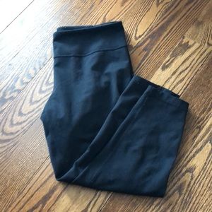 ZELLA CROPPED LEGGINGS